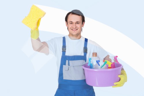 Professional mattress cleaning in a Farringdon bedroom